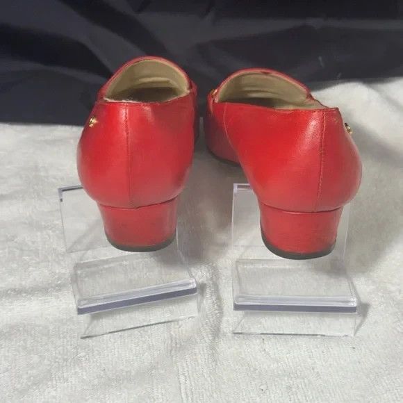 Etienne Aigner Bold Red heels W/Gold Accents Carddington Sz 7.5 - Picture 4 of 5